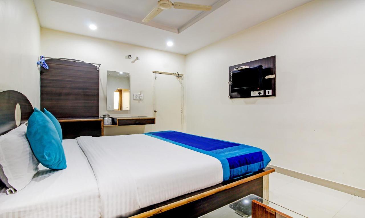 Hotel S Y N Residency Hyderabad Esterno foto